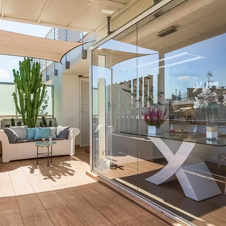 Penthouse With A Panoramic Rooftop In Trastevere With Seasonally Jacuzzi Appartement