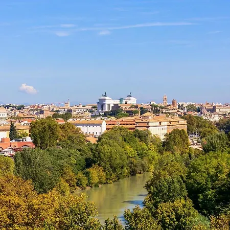 Appartement Penthouse With A Panoramic Rooftop In Trastevere With Seasonally Jacuzzi *